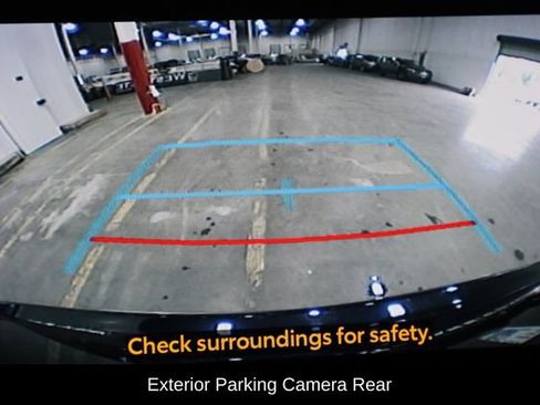 Used 2023 Toyota Highlander XSE image 8