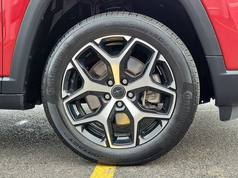 Used 2025 Jeep Compass Limited image 5