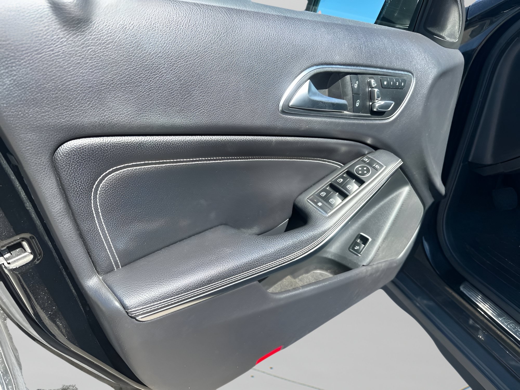 Used 2019 Mercedes-Benz GLA 250 4MATIC image 19