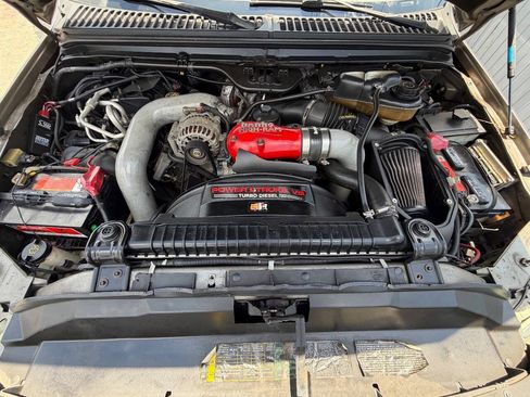 Used 2004 Ford Excursion Limited AWD/4WD image 13