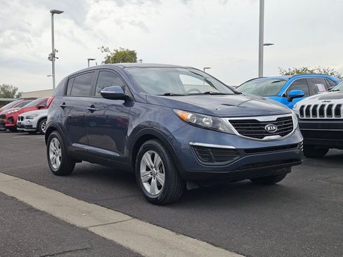 Used 2012 Kia Sportage LX FWD image 3