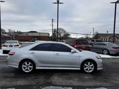 Used 2007 Toyota Camry SE image 4