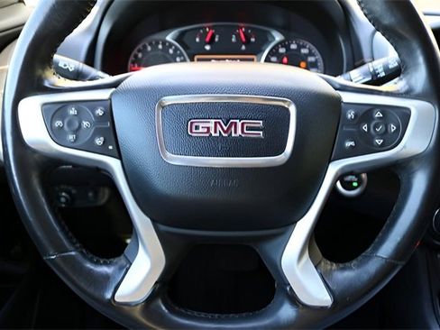 Used 2019 GMC Terrain SLT w/ Preferred Package image 20