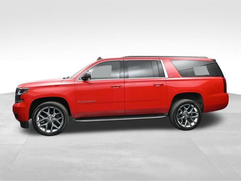 Used 2016 Chevrolet Suburban LT AWD/4WD image 2