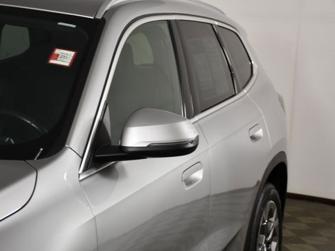 Used 2023 BMW X1 xDrive28i AWD/4WD image 13