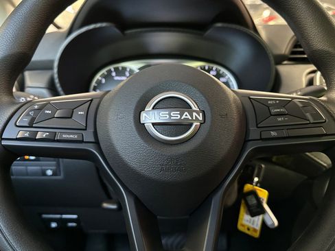 Used 2025 Nissan Versa S w/ S Plus Package image 22