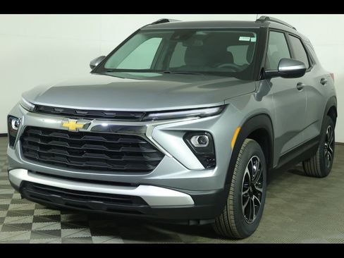 New 2026 Chevrolet TrailBlazer LT image 1