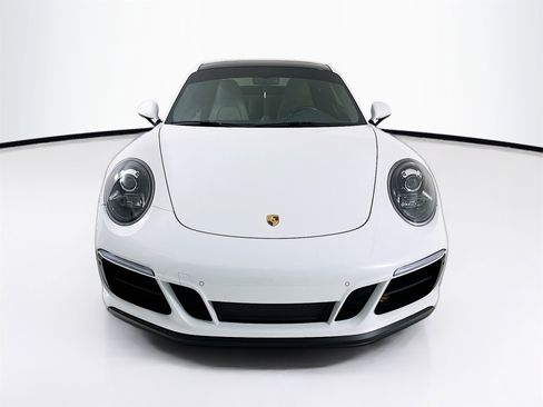 Used 2019 Porsche 911 Carrera 4 GTS image 2