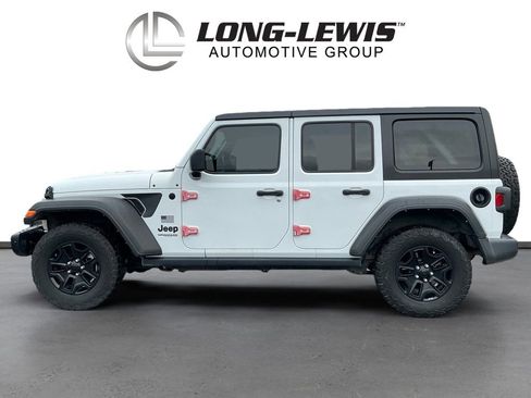 Used 2021 Jeep Wrangler Unlimited Sport image 2