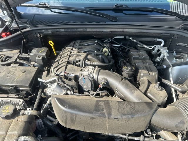 Used 2025 Dodge Durango GT AWD/4WD image 36
