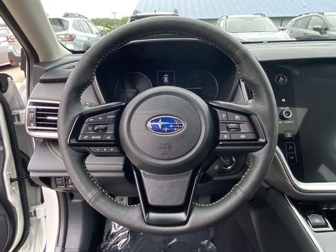 Used 2025 Subaru Outback Onyx Edition image 21