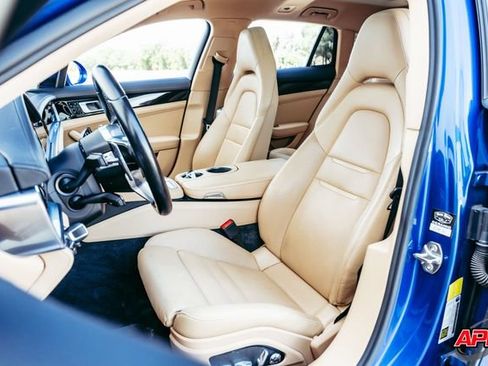 Used 2018 Porsche Panamera 4S AWD/4WD image 4