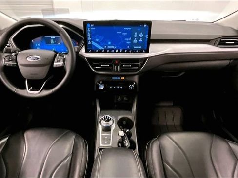 Used 2025 Ford Escape SE w/ PHEV Premium Package FWD image 18
