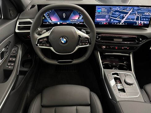 Used 2026 BMW 330i Sedan w/ Premium Package RWD image 25