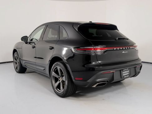 Certified 2026 Porsche Macan AWD/4WD image 3