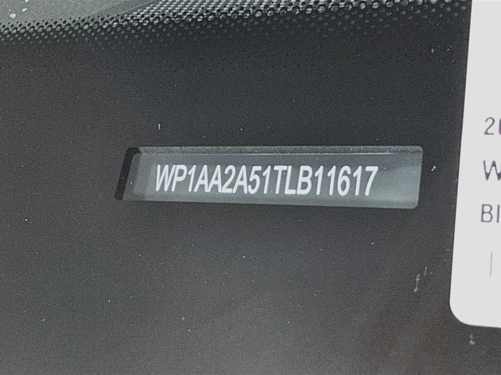 Certified 2026 Porsche Macan AWD/4WD image 28