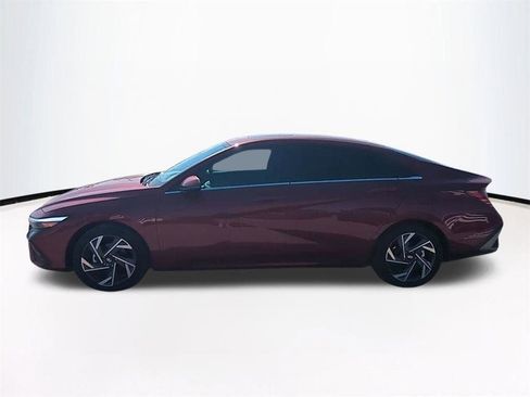 New 2026 Hyundai Elantra Limited FWD image 8