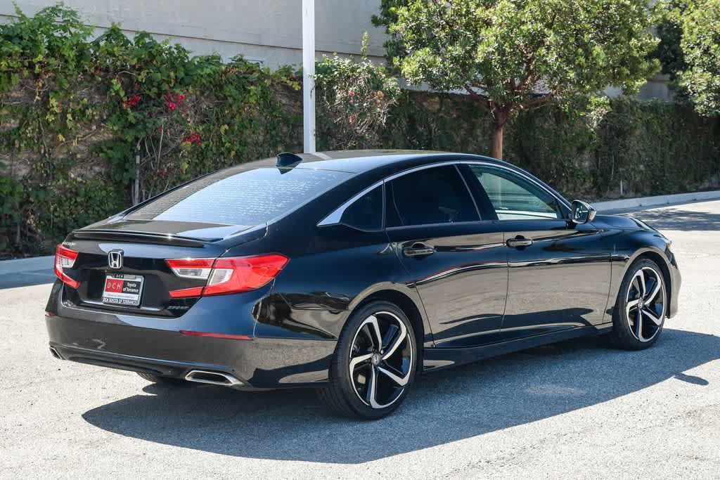 Used 2019 Honda Accord Sport image 9