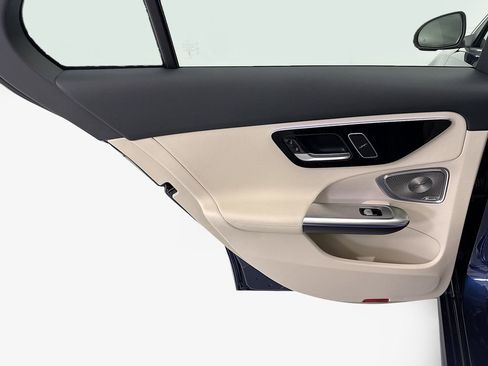 Certified 2025 Mercedes-Benz C 300 Sedan image 25