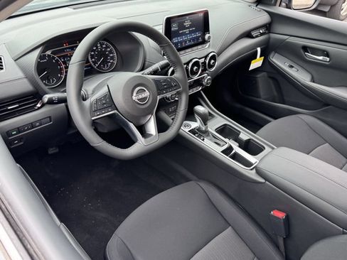 New 2025 Nissan Sentra SV w/ All-Weather Package FWD image 18