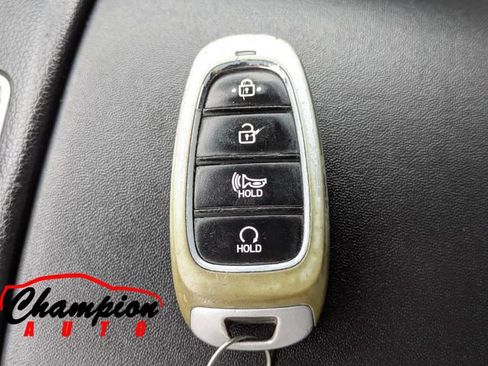 Used 2022 Hyundai Santa Fe SEL FWD image 31