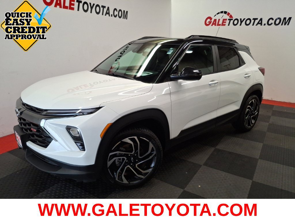 Used 2024 Chevrolet TrailBlazer RS AWD/4WD image 1