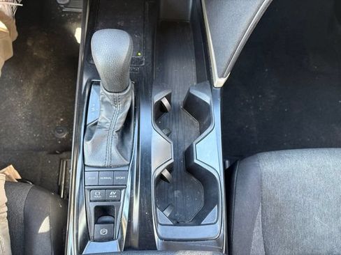 Used 2025 Toyota Camry LE FWD image 19