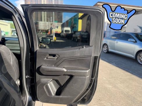 Used 2023 Chevrolet Colorado W/T RWD image 11