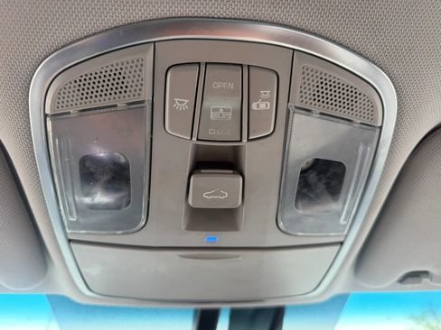 Used 2018 Hyundai Sonata Limited w/ Ultimate Package 07 FWD image 23