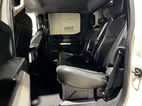 Used 2017 Ford F250 Lariat w/ Lariat Value Package image 21