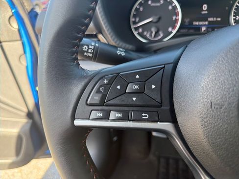 Certified 2024 Nissan Sentra SR FWD image 47