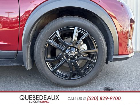 Used 2023 Nissan Kicks SR w/ SR Premium Package image 28