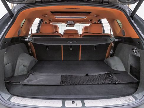 Certified 2025 Genesis GV80 2.5T Prestige AWD/4WD image 30