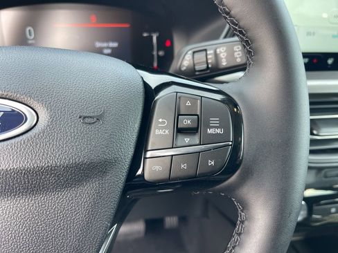 New 2026 Ford Escape SE image 15