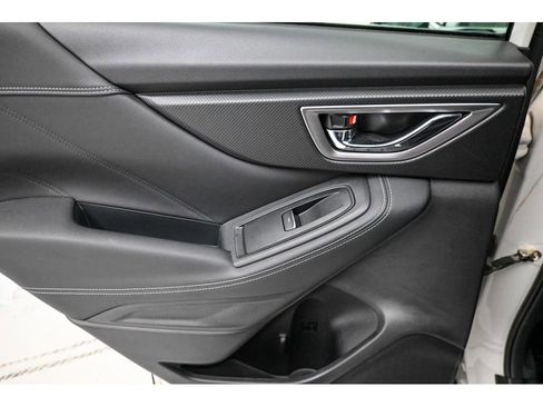 Used 2022 Subaru Forester Touring image 25