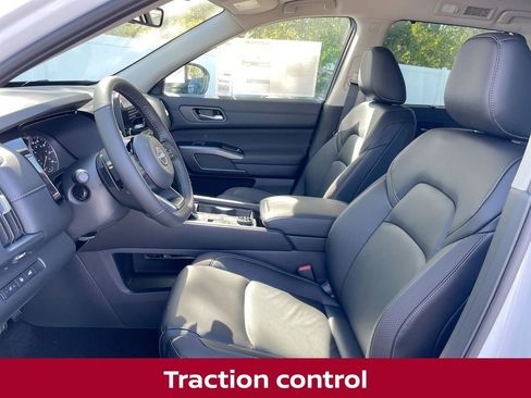 New 2025 Nissan Pathfinder SL w/ Cargo Package image 22