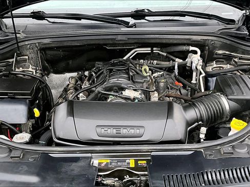 Used 2025 Dodge Durango R/T image 9