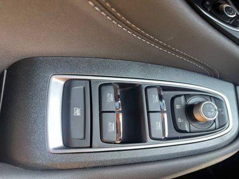 Used 2025 Subaru Outback Touring XT AWD/4WD image 24