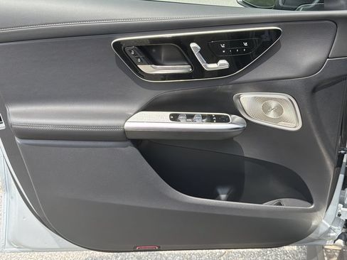 New 2026 Mercedes-Benz GLC 300 4MATIC image 11