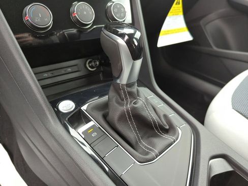 New 2026 Volkswagen Taos S image 17