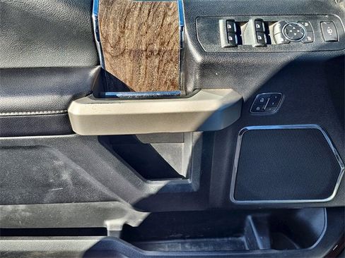 Used 2017 Ford F450 Lariat w/ Lariat Ultimate Package image 18