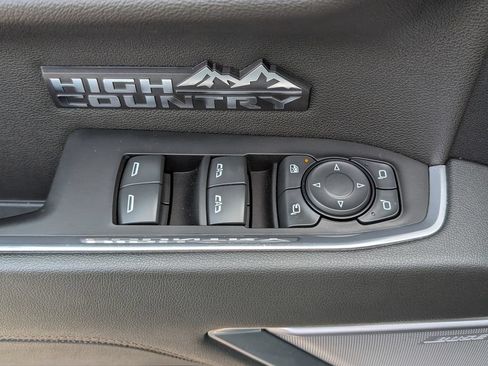 Used 2024 Chevrolet Silverado 1500 High Country w/ Max Trailering Package AWD/4WD image 19