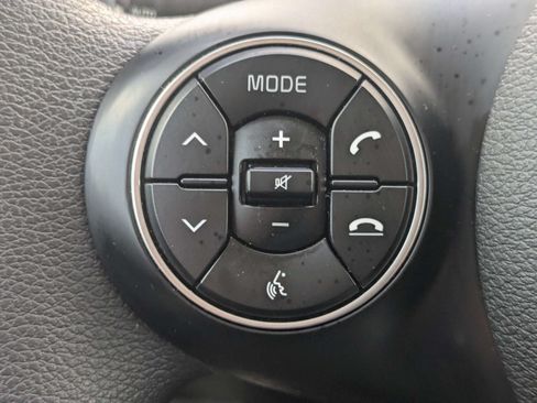Used 2022 Kia Soul LX FWD image 29