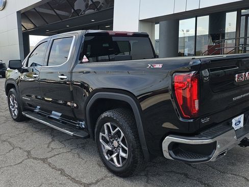 Used 2024 GMC Sierra 1500 SLT w/ SLT Premium Plus Package image 3