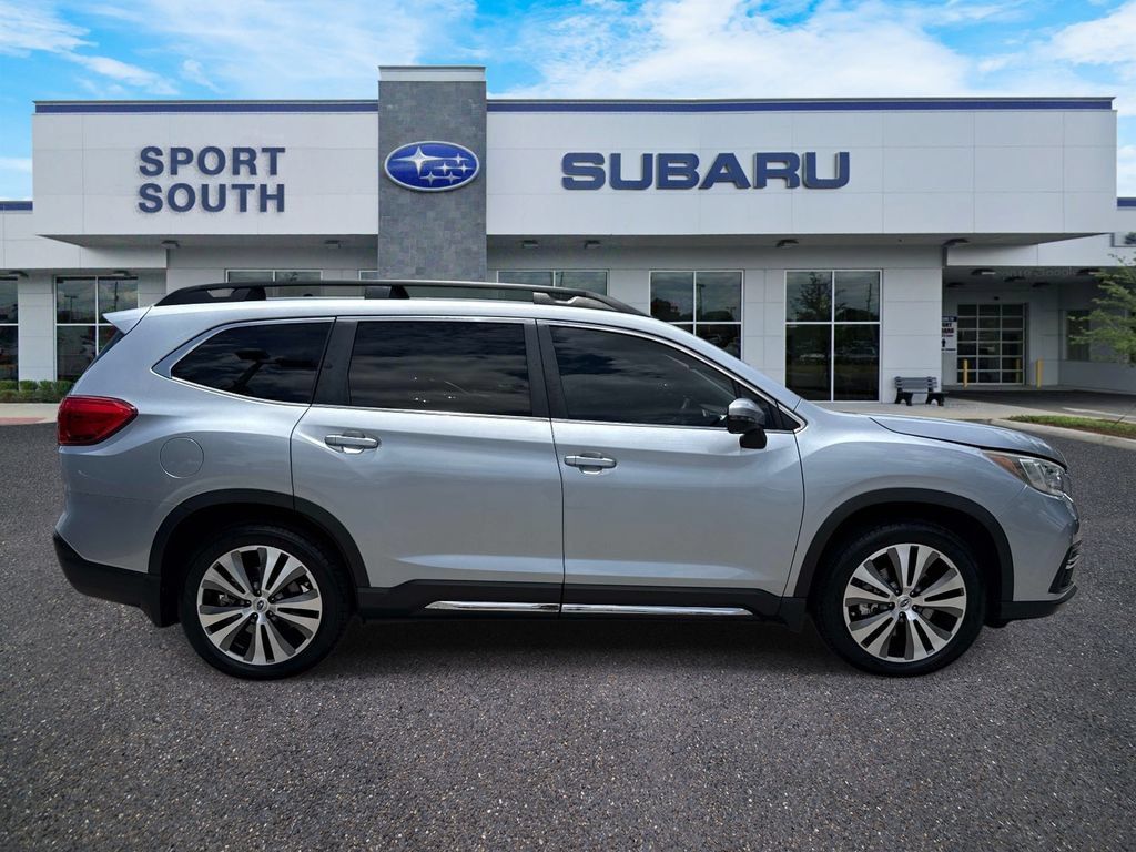Used 2022 Subaru Ascent Limited w/ Technology Package AWD/4WD image 2