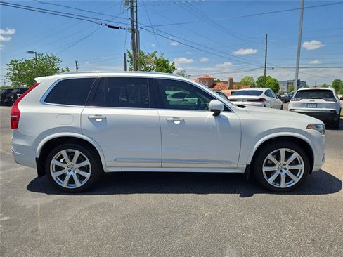 Used 2019 Volvo XC90 T8 Inscription w/ Advanced Package AWD/4WD image 10