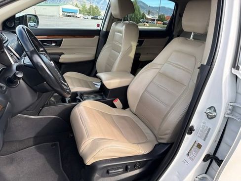 Used 2017 Honda CR-V Touring image 15