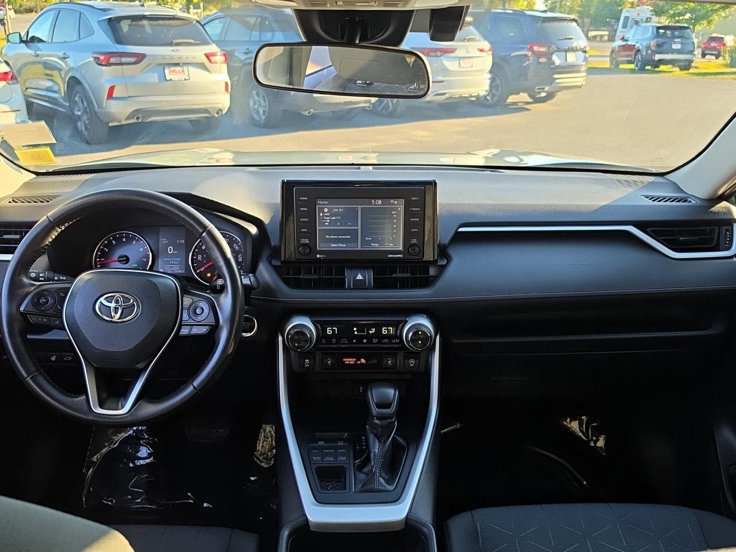 Used 2020 Toyota RAV4 XLE w/ Convenience Package AWD/4WD image 19