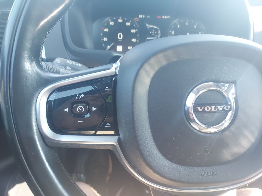 Used 2017 Volvo XC90 T6 Momentum w/ Vision Package AWD/4WD image 23