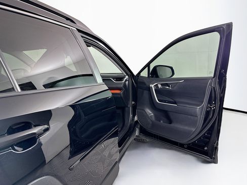 Used 2019 Toyota RAV4 Adventure w/ All Weather Liner Package AWD/4WD image 31